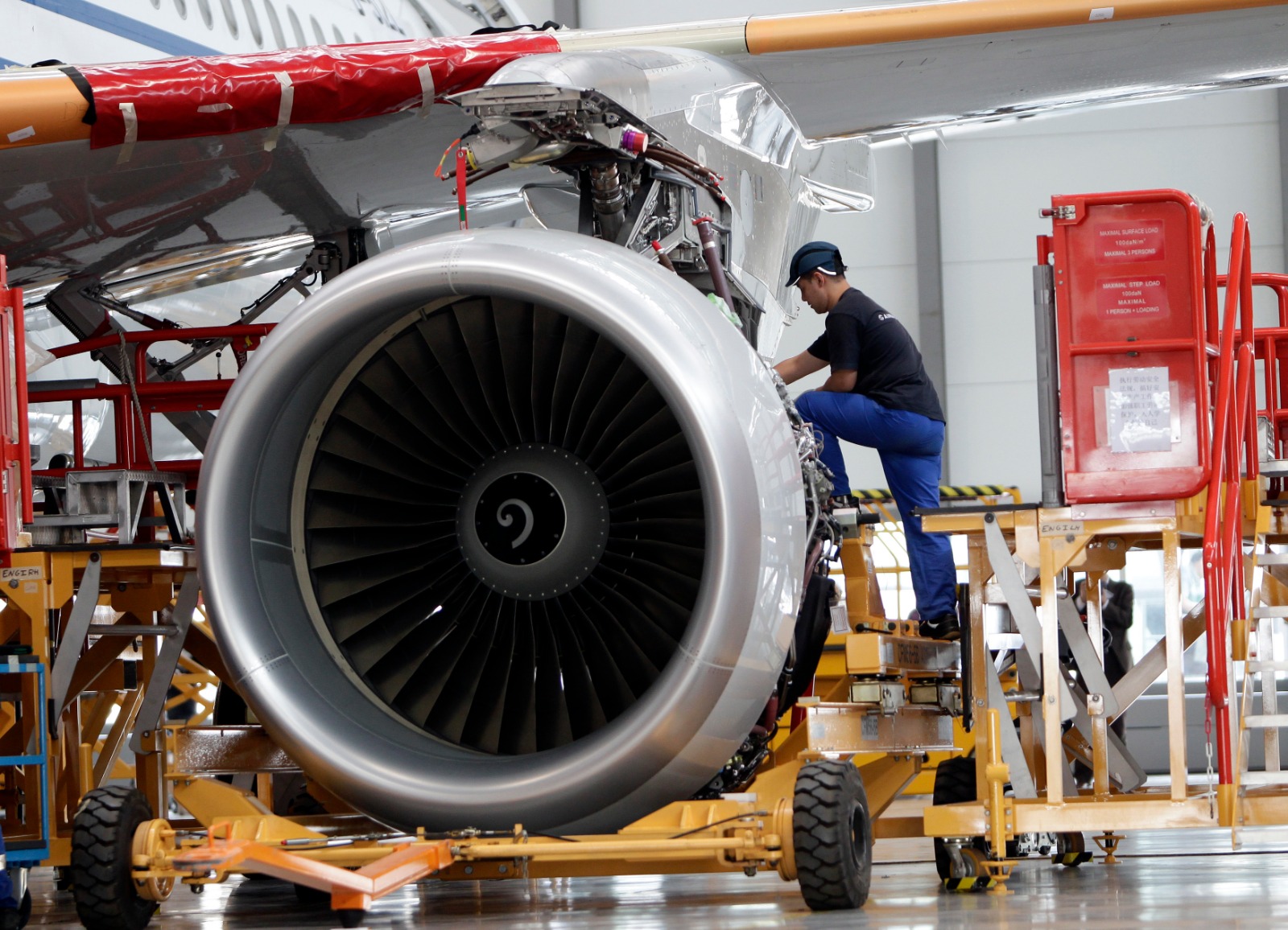 china-is-building-more-powerful-jet-engines-and-is-selling-tech-the